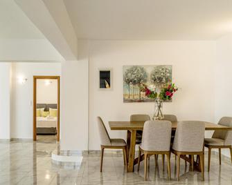 Villa In Elounda With Ocean Views Pool - Elounda - Comedor