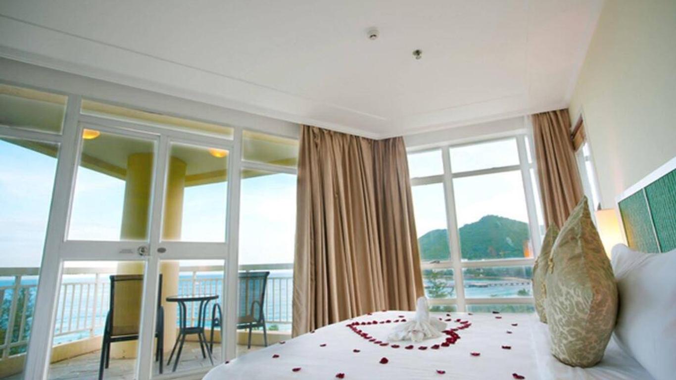 Sunshine Resort Intime Sanya