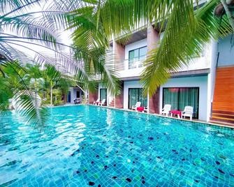 Rimnatee Resort Trang - Транг - Басейн