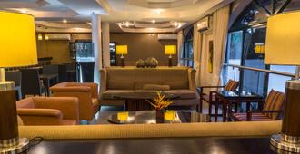Doubletree By Hilton Dar Es Salaam Oysterbay - Dar Es Salaam - Lounge