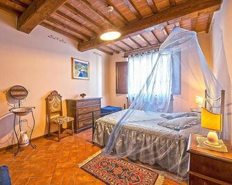 Pheasant swimming pool flat with 3 bedrooms and two bathrooms - Foiano della Chiana - Slaapkamer