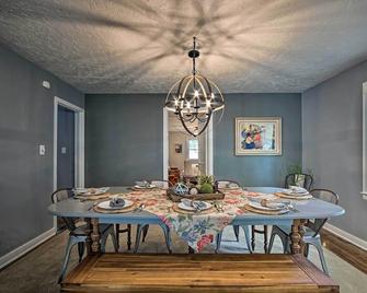 Cute Emporia House - Mins to Downtown and ESU! - Emporia - Jídelna