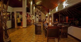 Sunset Bungalows Resort - Port Vila - Σαλόνι ξενοδοχείου