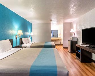 Motel 6 Astoria Or - Astoria - Yatak Odası