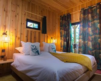 La Cabane Comtoise Duo Spa - Fournet-Blancheroche - Habitación