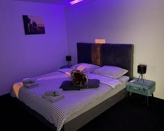 Woow Apartments - Velika Gorica - Bedroom