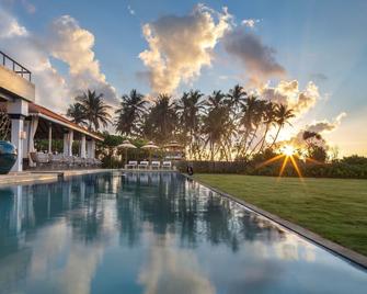 Ravana Garden - Hambantota - Pool