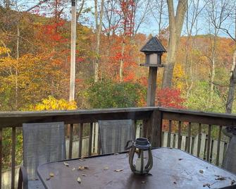 Southwestern country style home northeast lake monroe - Bloomington - Balcony