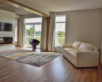La Cache Du Golf - Saint-Joseph-de-Beauce - Living room