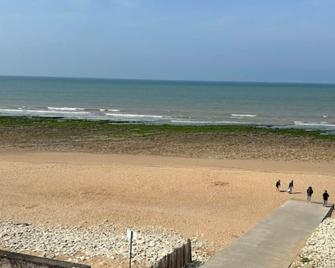 Appartement Les Pieds Dans L'eau - Longeville-sur-Mer - Plage