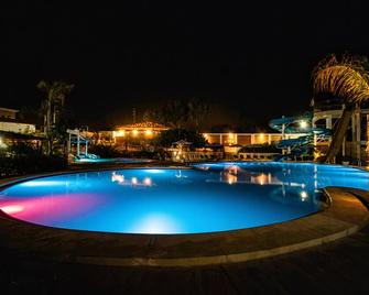 El Paraíso Eco Resort - Pisco - Pool