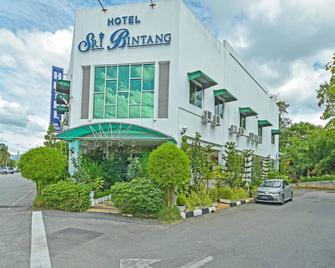 OYO 89845 Hotel Sri Bintang - Gerik - Building