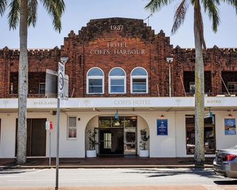 Coffs Harbour Hotel - Coffs Harbour - Building