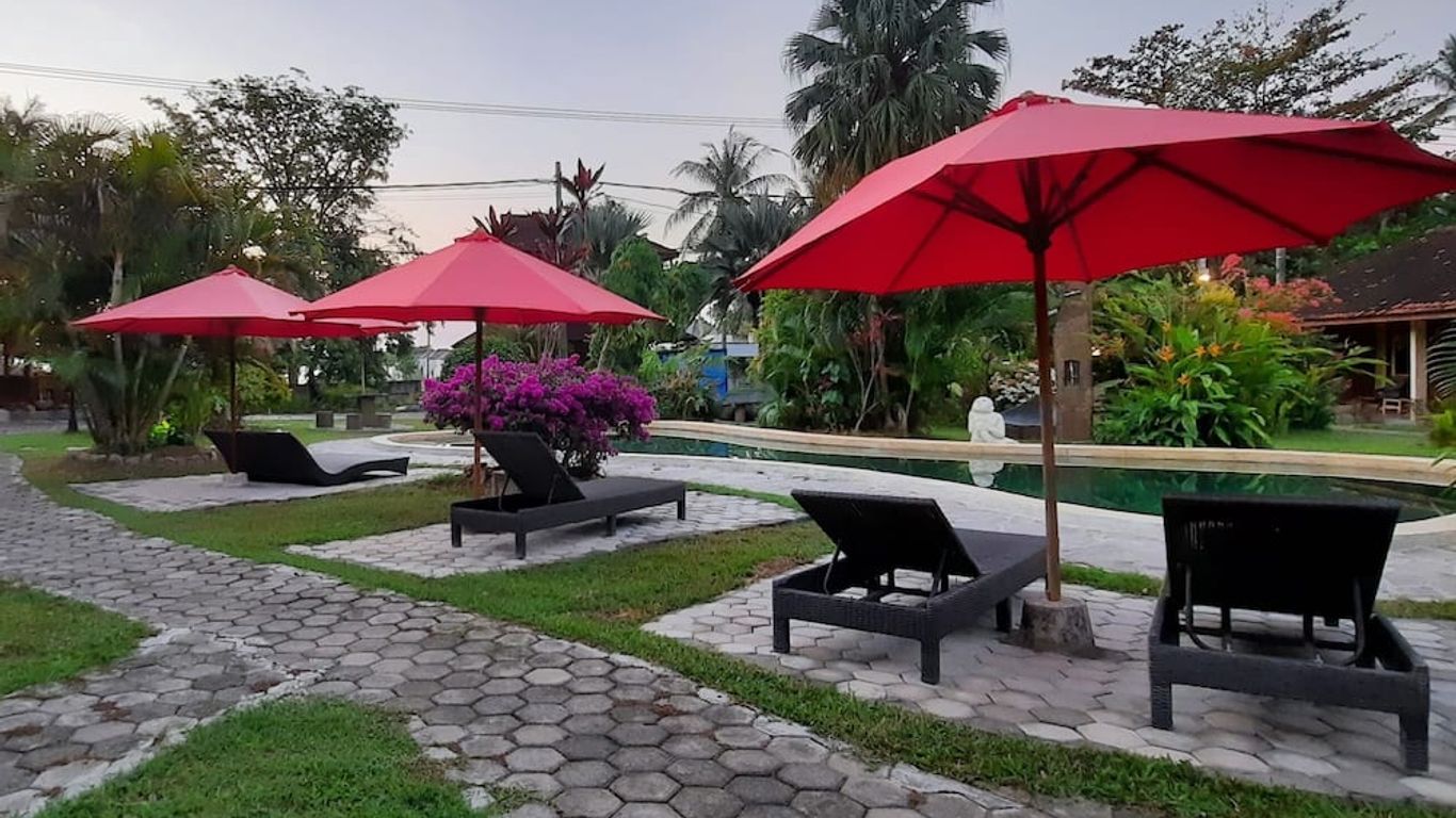 Hotel Besar Bulan Baru - Senggigi