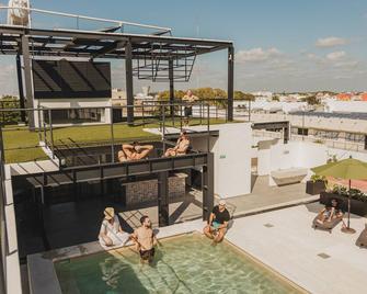 Caleta Hostel Rooftop & Pool - Cancún - Balcón