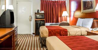 Econo Lodge - Williamsport - Bedroom