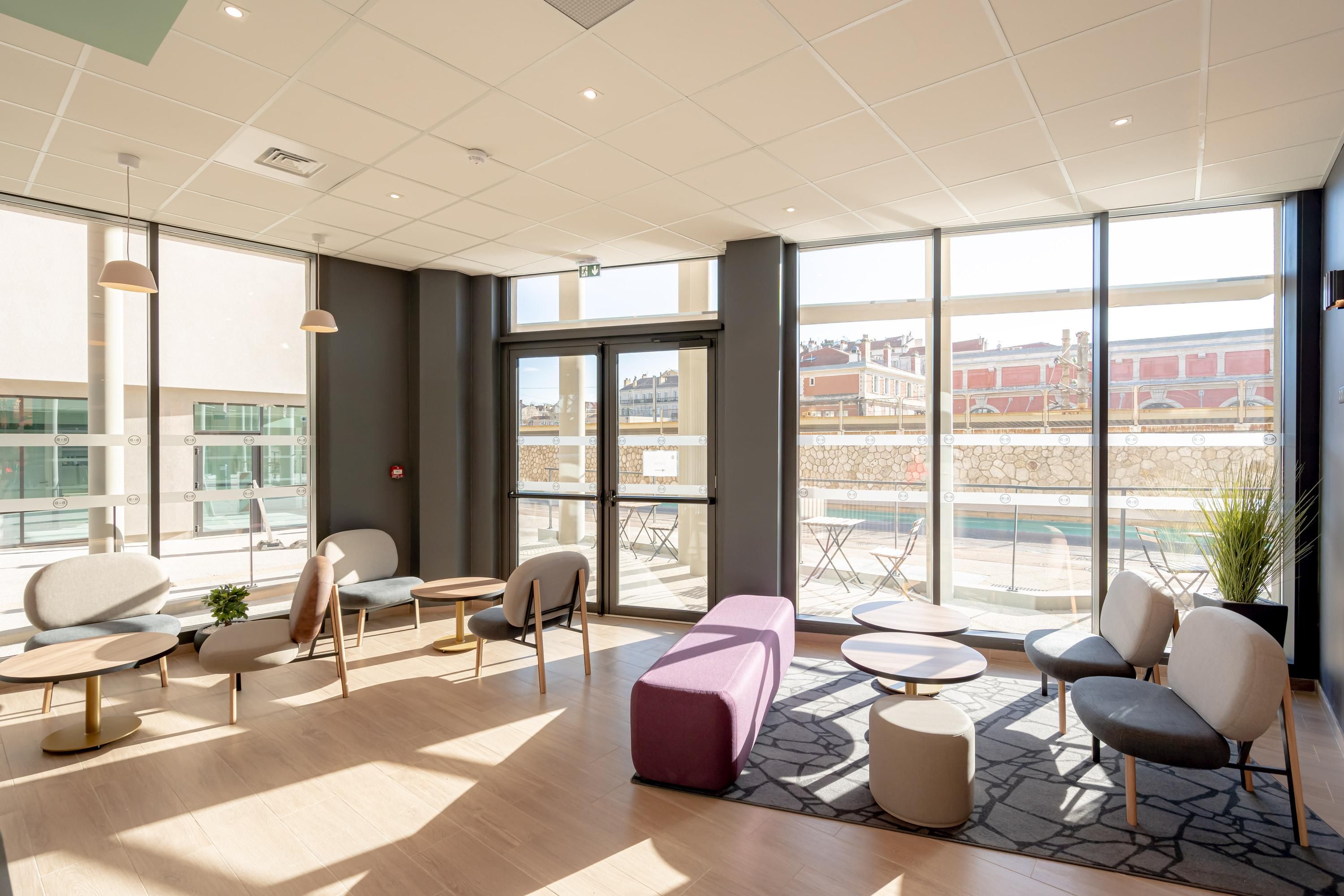 B&B HOTEL Toulon Centre Gare - Tolón - Sala de estar