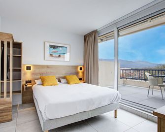 هوتل سنتر بلايج - أرجيل-سور-مير - غرفة نوم