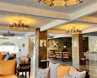 Karteros Hotel - Karteros