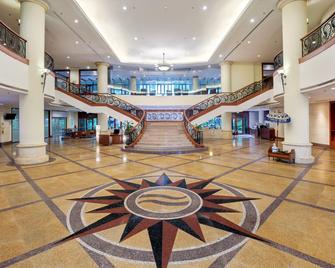 Holiday Inn Resort Batam - Sekupang - Lobby