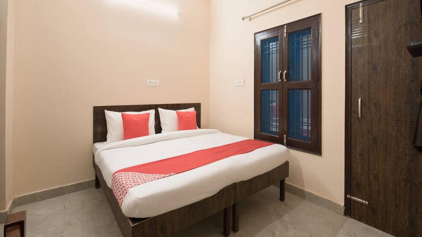 OYO 16093 Flagship Krishna Residency