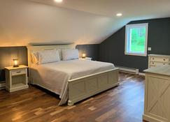 Midcoast Maine apartment perfect for exploring the area's treasures! - Damariscotta - Bedroom