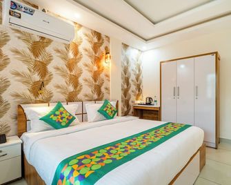 Treebo Thoduvas Star Plaza Cochin Airport - Nedumbassery - Спальня