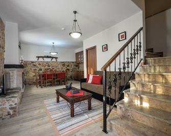 Casas no Terreiro - Vila Nova de Poiares - Sala de estar