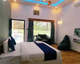 Maryland Holiday Resort - Meenangadi - Habitación