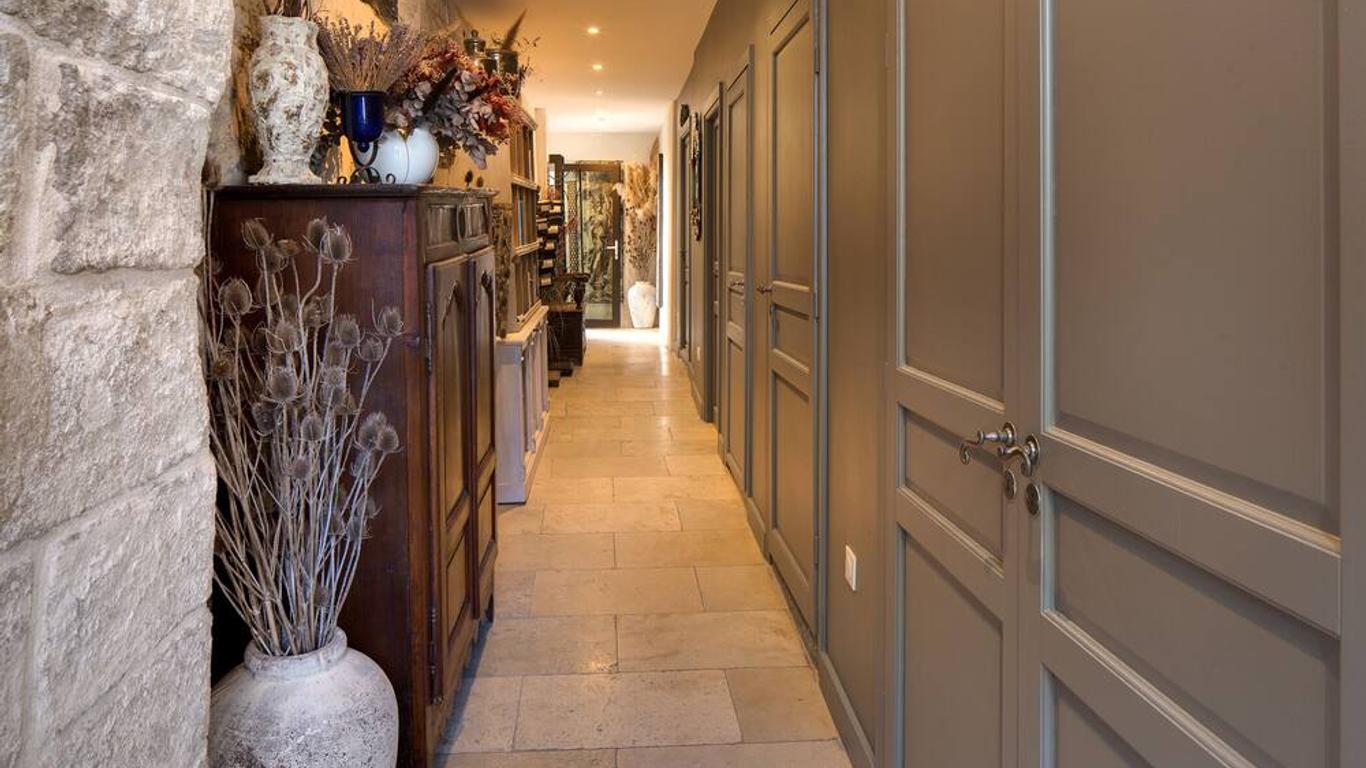 La Maison des Augustins 4 stars Spa et Fitness