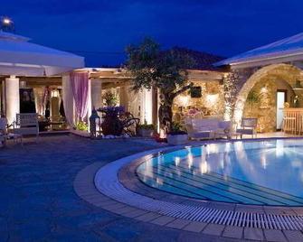 Nikoleta Luxury Villa - Thasos Town - Bazén