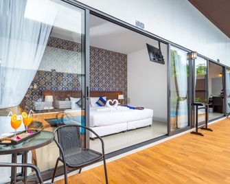 The Thames Pool Access Resort Sha+ - Chalong