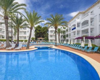 Aparthotel Green Garden - Cala Ratjada - Pool