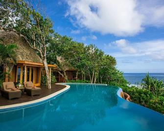 Namale Resort and Spa - Savusavu - Pool