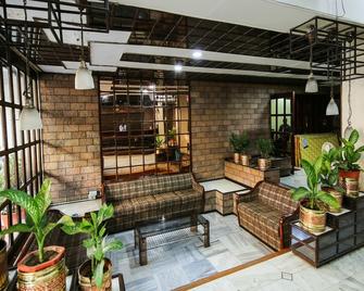 OYO 9757 Hotel Siddharth - Jabalpur - Lobby