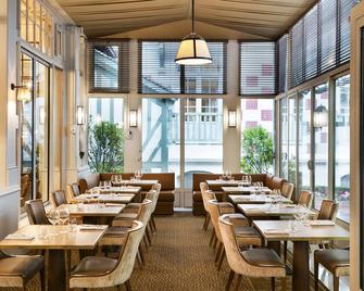 Hotel Barriere Le Normandy - Deauville - Restaurante