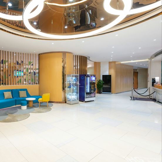 Holiday Inn Express Shanghai Zhenping by IHG image 1