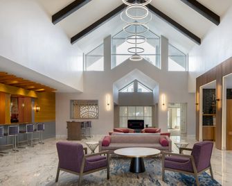 DoubleTree Suites by Hilton Mt. Laurel - Mount Laurel - Lounge