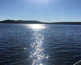 Charming Four Season Cottage on Lake Muskoka - Bracebridge - Beach