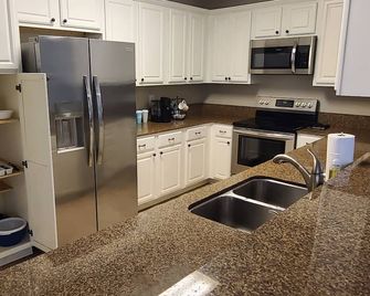 Best Of Pineville! 2b/2b,queen Beds, Wifi, Tv, Camp B, P&g, Cleco, & Lc Welcome! - Pineville - Кухня