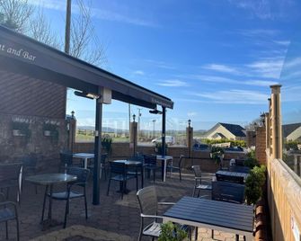 The Moorings - Chester-le-Street - Balcony