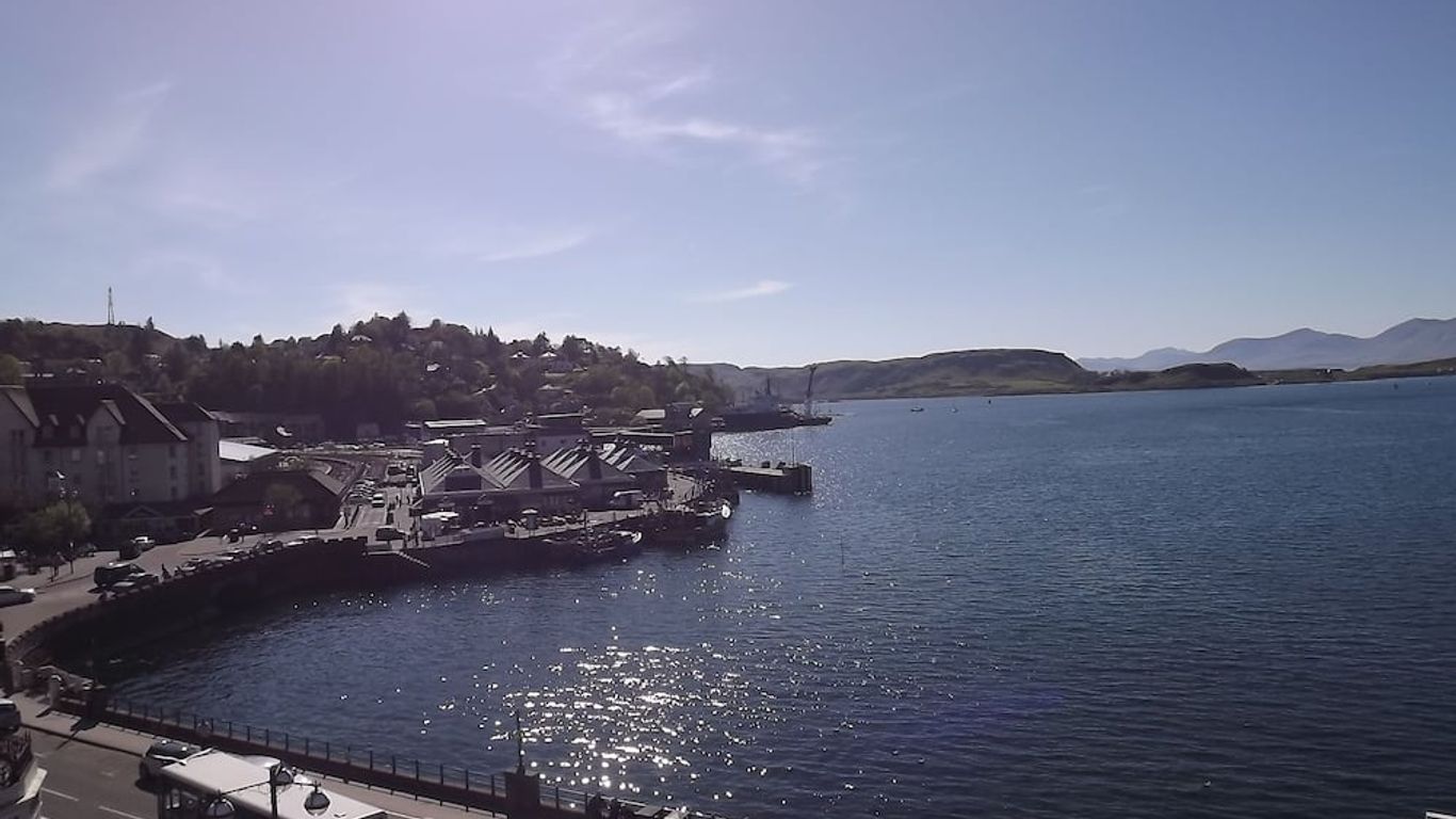 Palace Hotel - Small Hotel