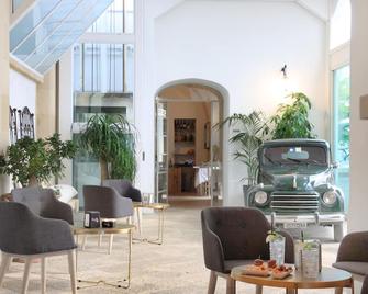 Palazzo Circolone - Poggiardo - Lobby