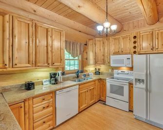 Ridge Views - Private Mountain Top Cabin 2 Bedroom Cabin by Heavenly Views Resort - Gatlinburg - Kjøkken