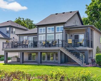 Golf Course retreat - 6 mi to CU Boulder or Broomfield Omni, or family nearby. - Lafayette - Edificio