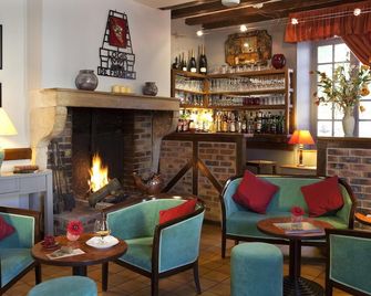 Logis Hostellerie la Chaumière - Arsonval - Salon