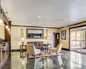 Quality Inn and Suites Slidell - Slidell - Lobby