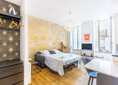 Appartement charmant Bordeaux centre - Bordo - Yatak Odası