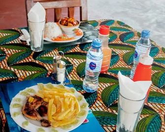 Flamingo Inn - Sansibar - Essen