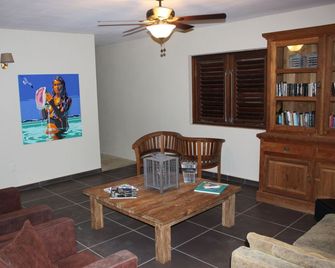 Wanapa Lodge - Kralendijk - Living room